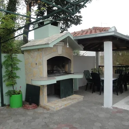 Marica Apartment *